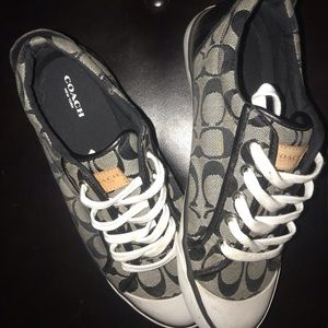 Woman's size 9.5 Coach shoes